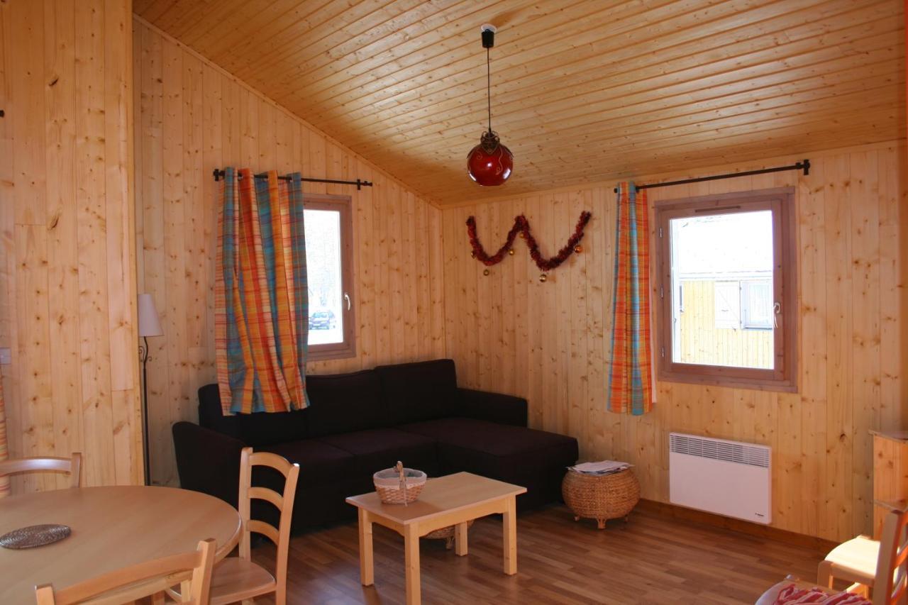 Chalets De Tremontagne 3 Etoiles Nanchez 外观 照片