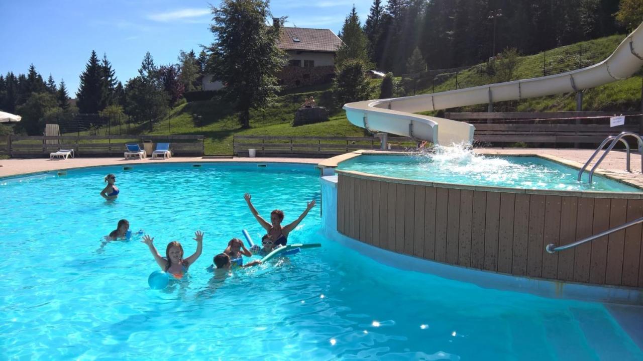 Chalets De Tremontagne 3 Etoiles Nanchez 外观 照片