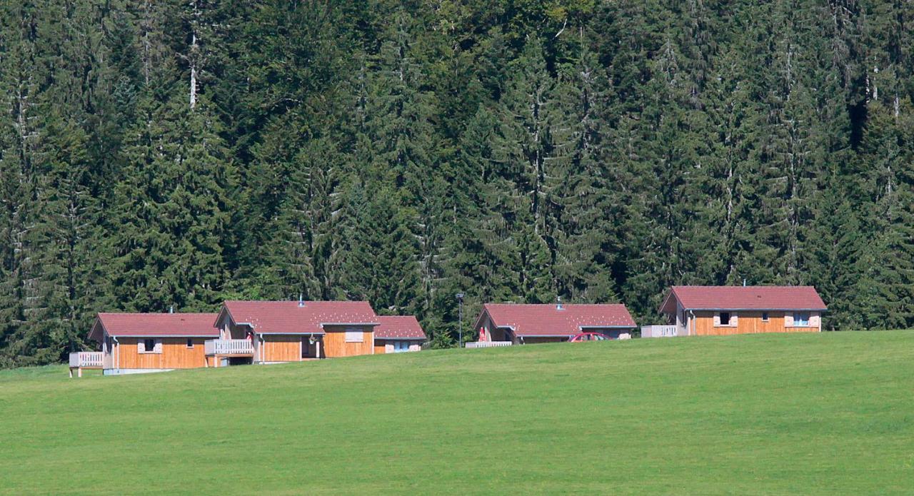 Chalets De Tremontagne 3 Etoiles Nanchez 外观 照片