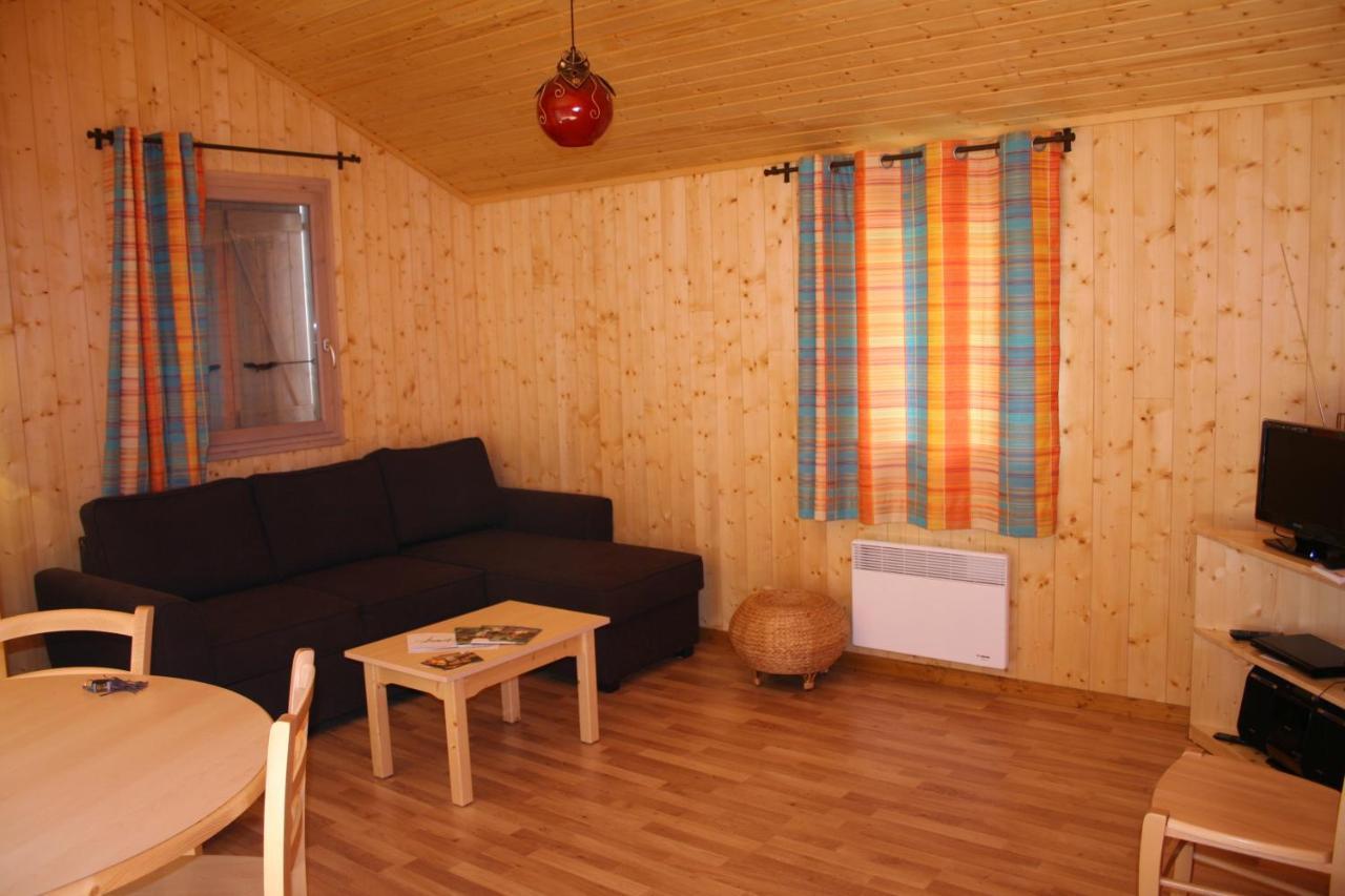 Chalets De Tremontagne 3 Etoiles Nanchez 外观 照片