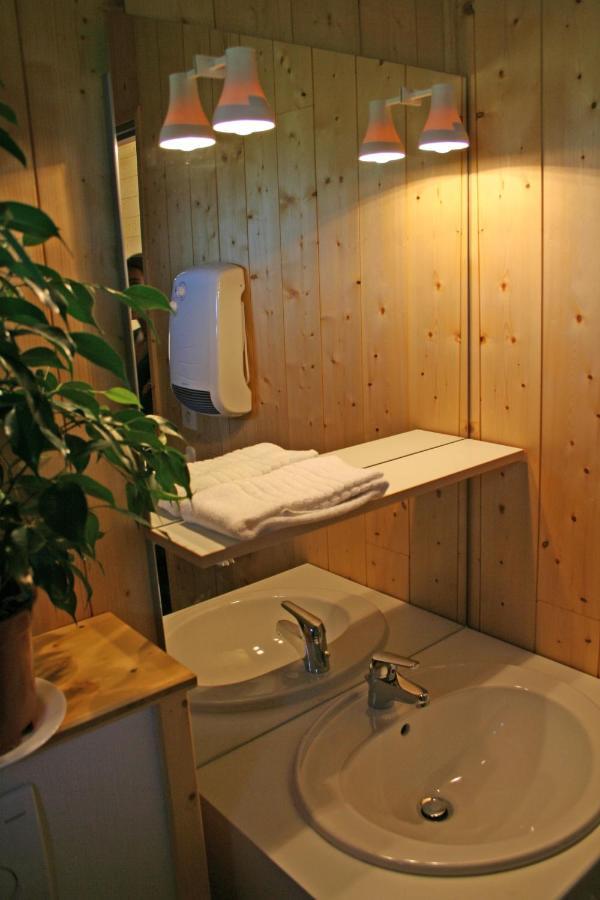 Chalets De Tremontagne 3 Etoiles Nanchez 外观 照片