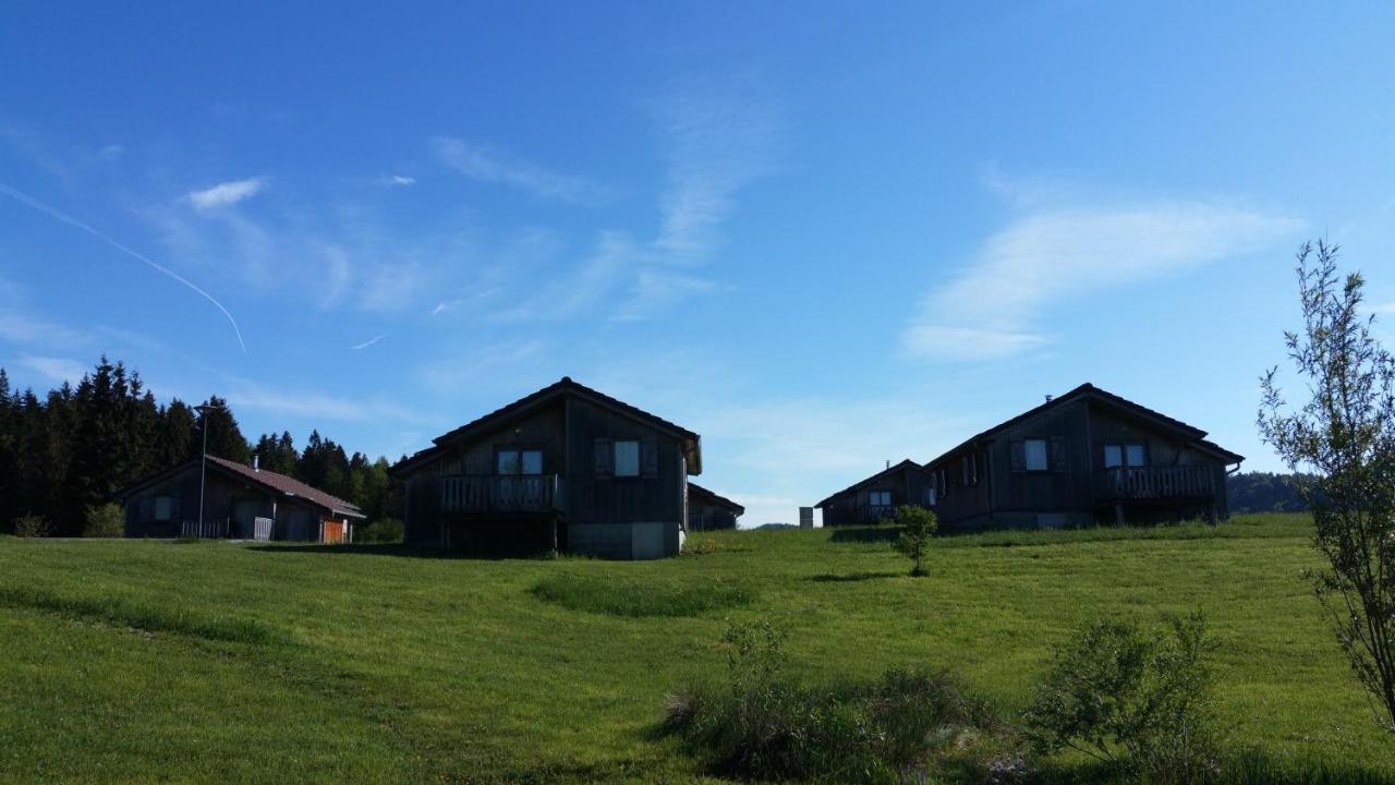 Chalets De Tremontagne 3 Etoiles Nanchez 外观 照片