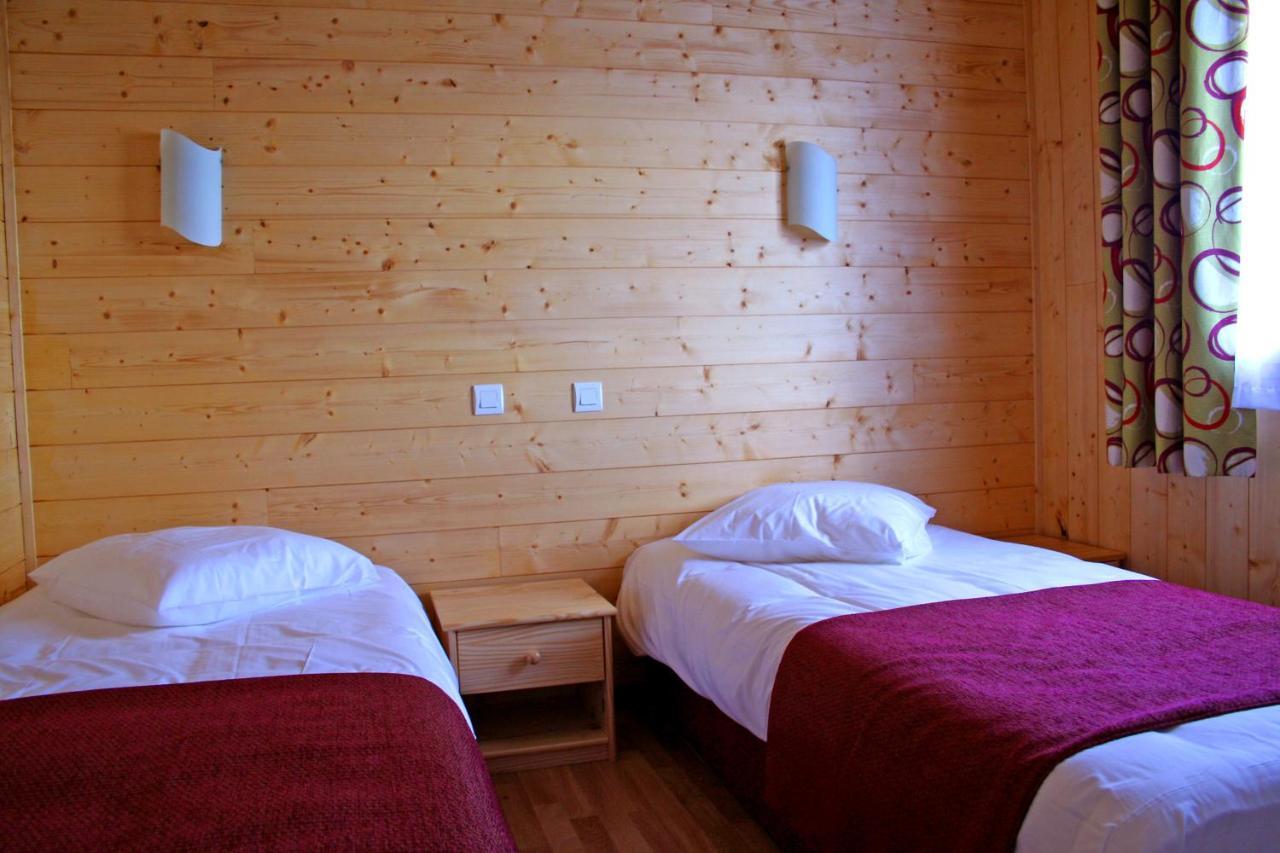 Chalets De Tremontagne 3 Etoiles Nanchez 外观 照片